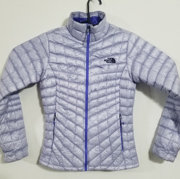 The North Face Jackets & Blazers - North Face Womens XS Thermoball Puffer Jacket Coat Purple Lightweight Puff tnf